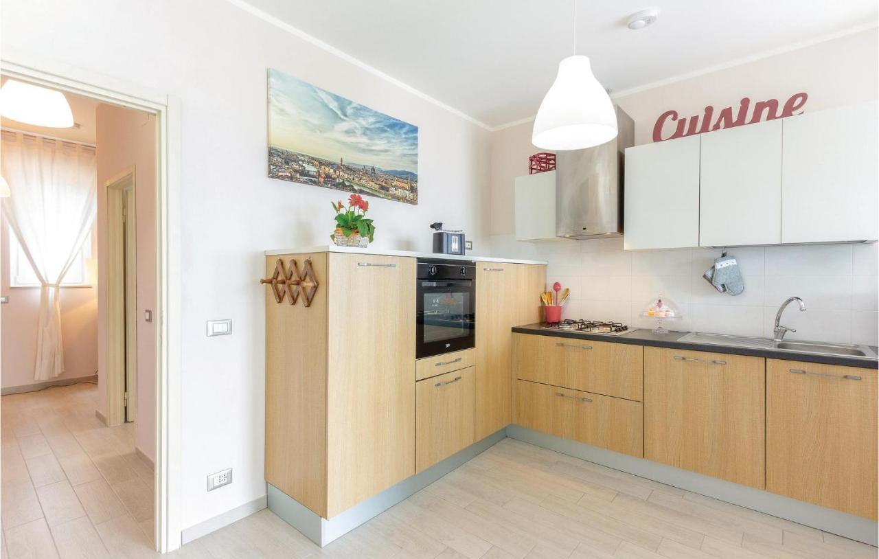 Sul Mare Apartment Лидо Ди Камайоре Екстериор снимка